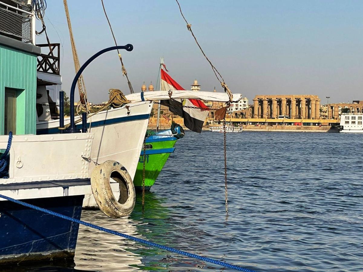 Floating Hotel- Happy Nile Boat Луксор Екстер'єр фото