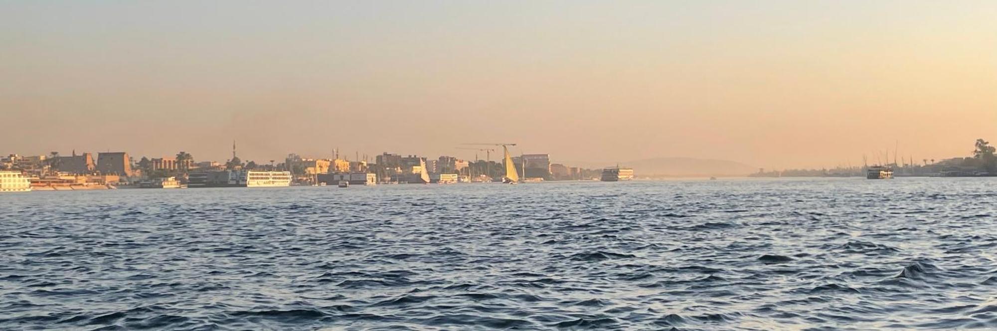 Floating Hotel- Happy Nile Boat Луксор Екстер'єр фото
